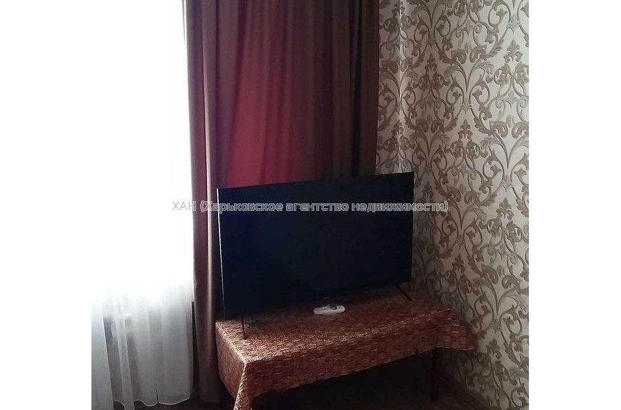 Продам квартиру, Светлая ул. , 1 кім., 20 м², косметический ремонт 