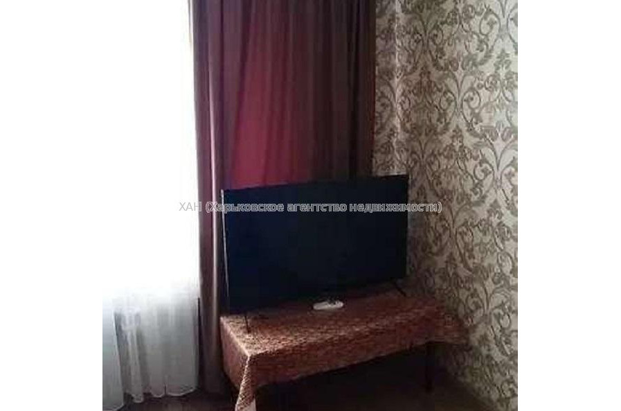 Продам квартиру, Светлая ул. , 1 кім., 20 м², косметический ремонт 