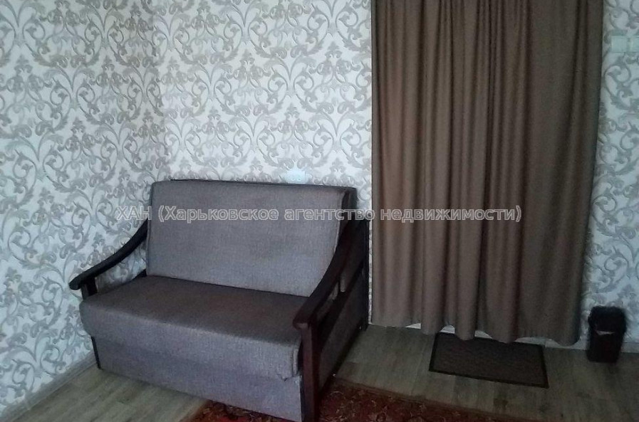 Продам квартиру, Светлая ул. , 1 кім., 20 м², косметический ремонт 