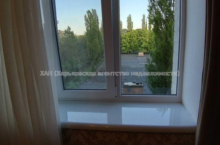 Продам квартиру, Светлая ул. , 1 кім., 20 м², косметический ремонт 