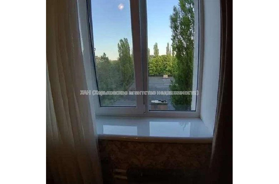Продам квартиру, Светлая ул. , 1 кім., 20 м², косметический ремонт 