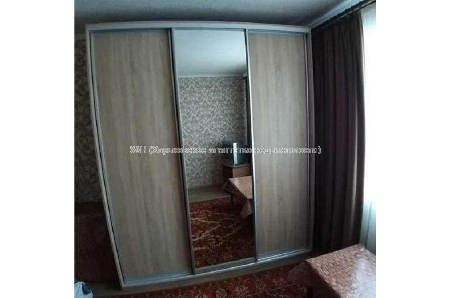 Продам квартиру, Светлая ул. , 1 кім., 20 м², косметический ремонт 