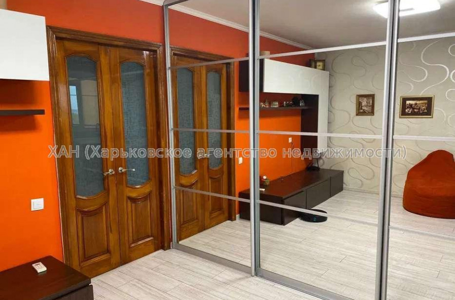 Продам квартиру, Стадионный проезд , 3 кім., 65 м², капитальный ремонт 