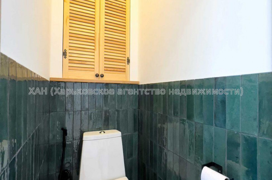 Продам квартиру, Салтовское шоссе , 4  ком., 87 м², капитальный ремонт 