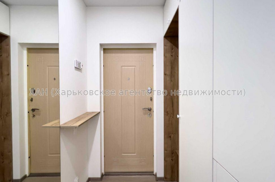 Продам квартиру, Салтовское шоссе , 4  ком., 87 м², капитальный ремонт 