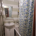 Сдам квартиру, Ахсарова Энвера ул. , 2  ком., 45 м², косметический ремонт 