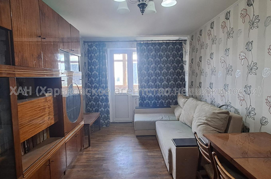 Сдам квартиру, Ахсарова Энвера ул. , 2  ком., 45 м², косметический ремонт 