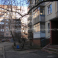 Продам квартиру, Богомольца ул. , 3 кім., 85 м², без ремонта 