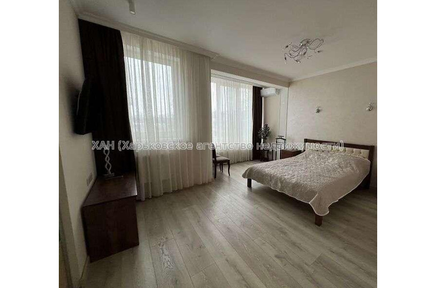 Продам квартиру, Клеменова Дача ул. , 2  ком., 95 м², евроремонт 