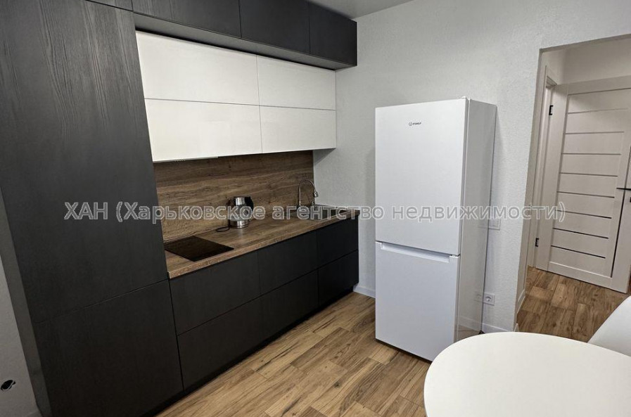 Продам квартиру, Шевченковский пер. , 1 кім., 34 м², евроремонт 