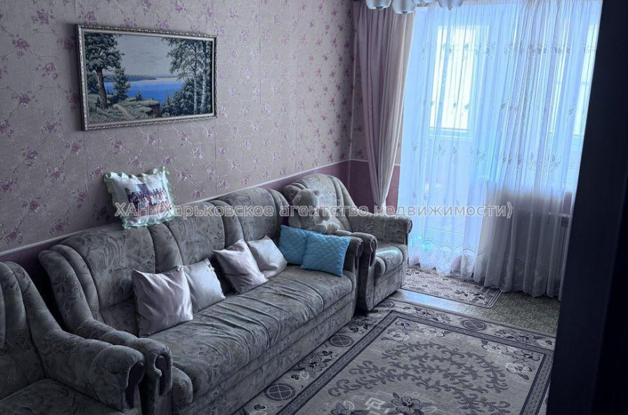 Продам квартиру, Олимпийская ул. , 3 кім., 68 м², косметический ремонт 