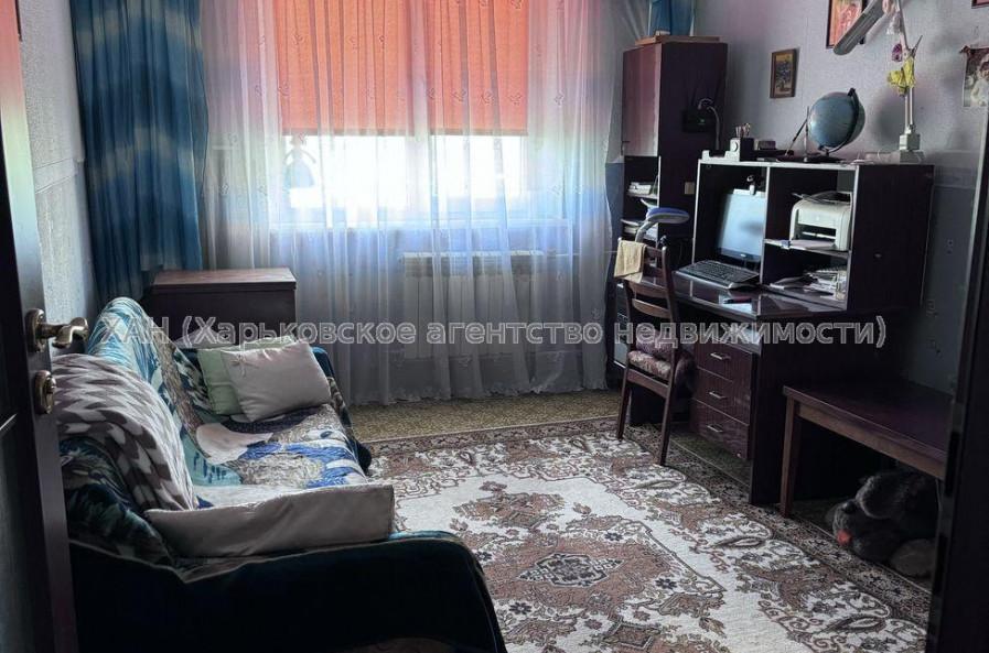 Продам квартиру, Олимпийская ул. , 3 кім., 68 м², косметический ремонт 