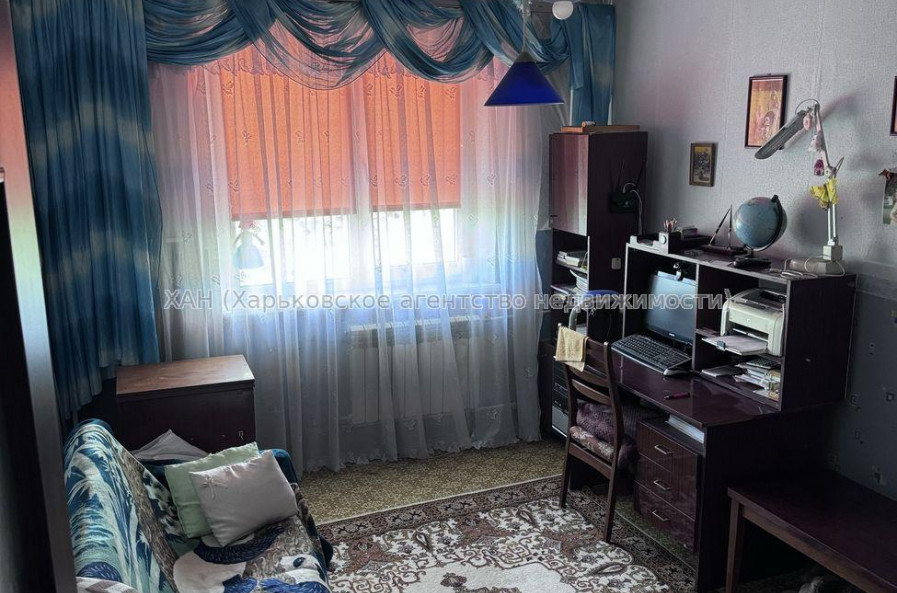 Продам квартиру, Олимпийская ул. , 3 кім., 68 м², косметический ремонт 