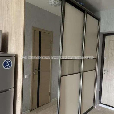 Продам квартиру, Шевченковский пер. , 1  ком., 18 м², евроремонт 