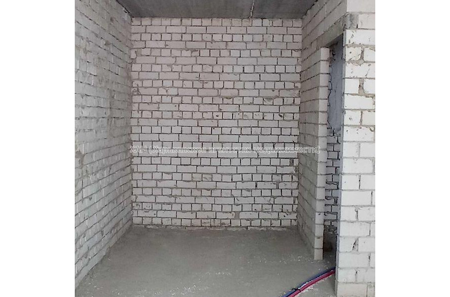 Продам квартиру, Шевченко ул. , 1  ком., 37 м², без внутренних работ 