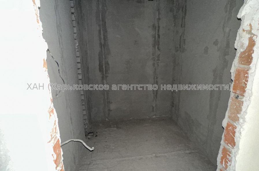 Продам квартиру, Пискуновский пер. , 2  ком., 72.70 м², косметический ремонт 