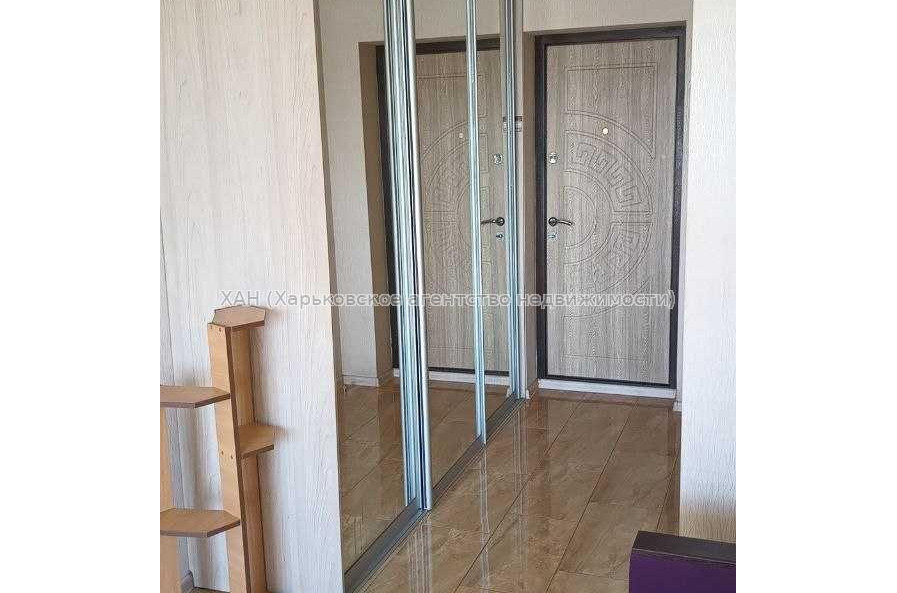 Продам квартиру, Шевченковский пер. , 1  ком., 19 м², капитальный ремонт 