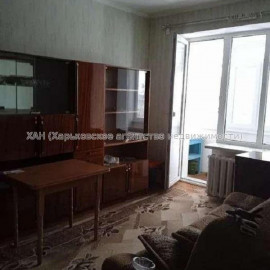 Продам квартиру, Александровский просп. , 1  ком., 31 м², косметический ремонт