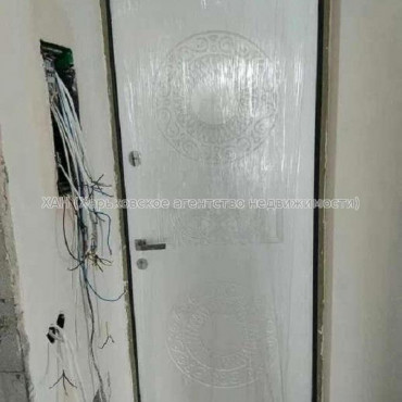 Продам квартиру, Гвардейцев Широнинцев ул. , 2 кім., 63 м², без отделочных работ 