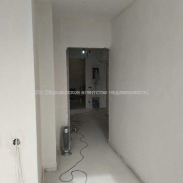 Продам квартиру, Гвардейцев Широнинцев ул. , 2 кім., 63 м², без отделочных работ 