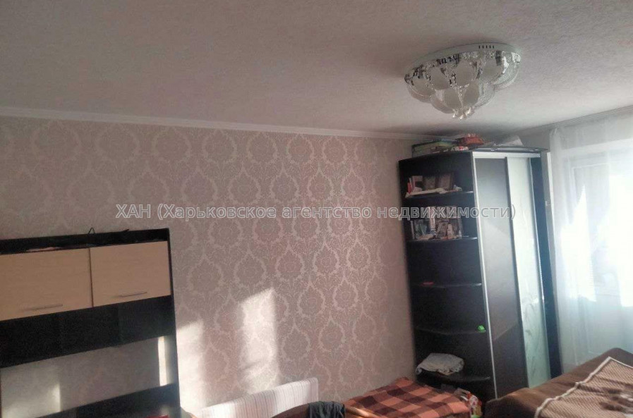 Продам квартиру, Волонтерская ул. , 2 кім., 52 м², косметический ремонт 