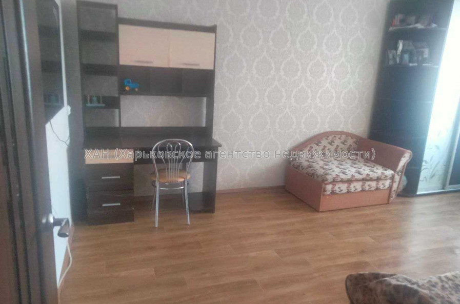 Продам квартиру, Волонтерская ул. , 2 кім., 52 м², косметический ремонт 