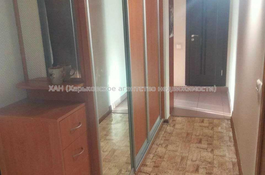 Продам квартиру, Волонтерская ул. , 2 кім., 52 м², косметический ремонт 