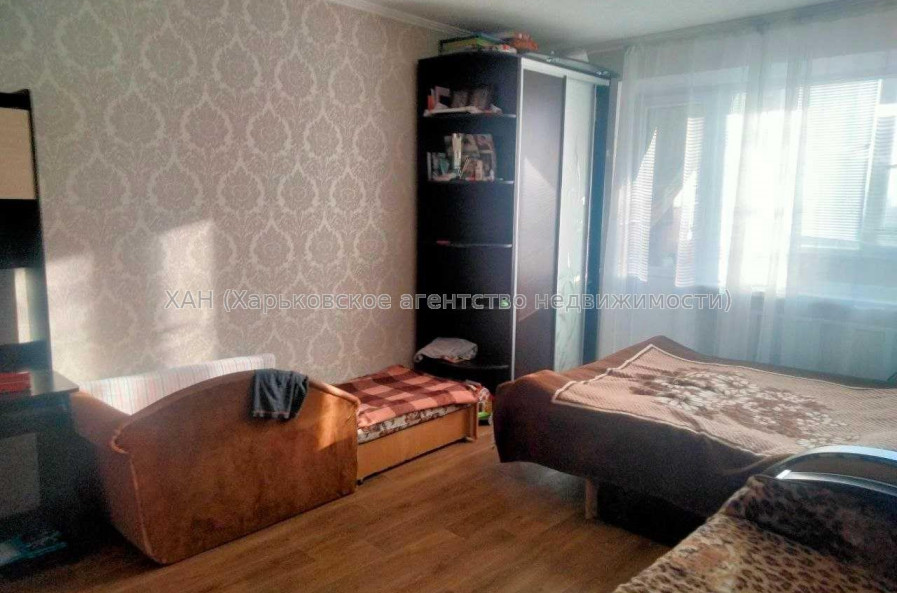 Продам квартиру, Волонтерская ул. , 2 кім., 52 м², косметический ремонт 