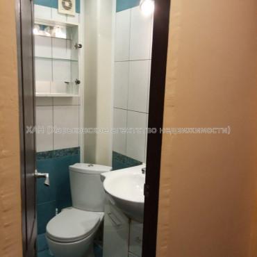 Продам квартиру, Харьковских Дивизий ул. , 1 кім., 25 м², капитальный ремонт 