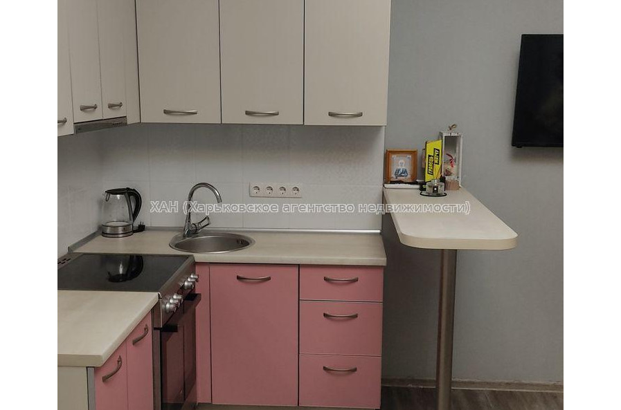 Продам квартиру, Салтовское шоссе , 1  ком., 23 м², евроремонт 