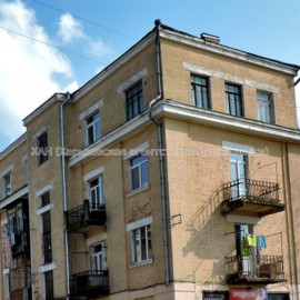 Продам квартиру, Морозова ул. , 1 кім., 30 м², косметический ремонт