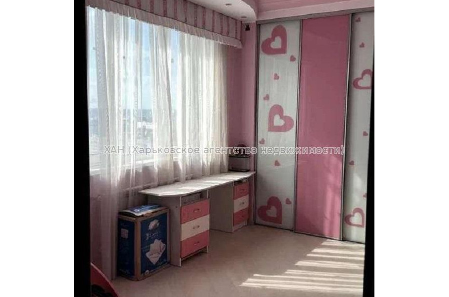 Продам квартиру, Олимпийская ул. , 2  ком., 87 м², авторский дизайн 