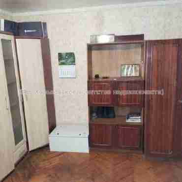Продам квартиру, Александровский просп. , 2  ком., 45 м², косметический ремонт 