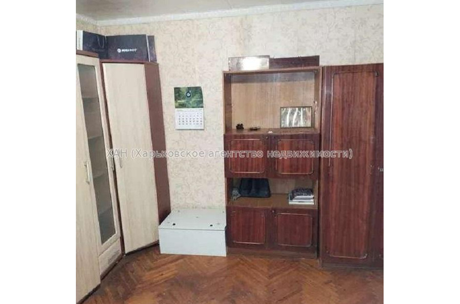 Продам квартиру, Александровский просп. , 2  ком., 45 м², косметический ремонт 