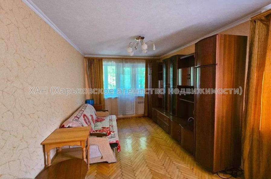 Продам квартиру, Стадионный проезд , 2 кім., 43 м², косметический ремонт 