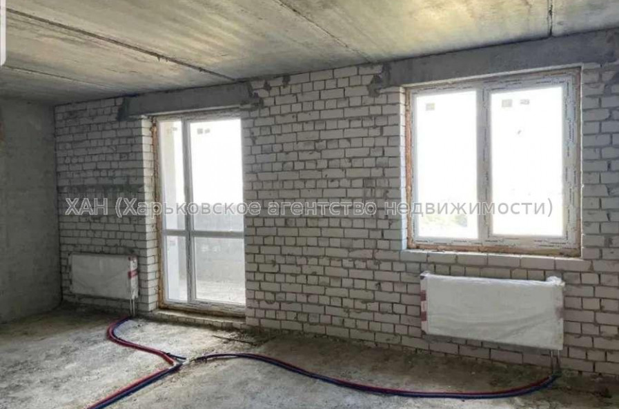 Продам квартиру, Героев Харькова просп. , 1  ком., 48 м², без внутренних работ 