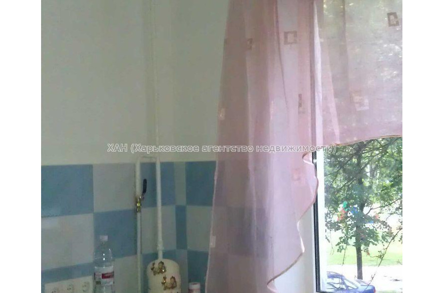Продам квартиру, Бригады Хартия ул. , 1  ком., 33 м², капитальный ремонт 