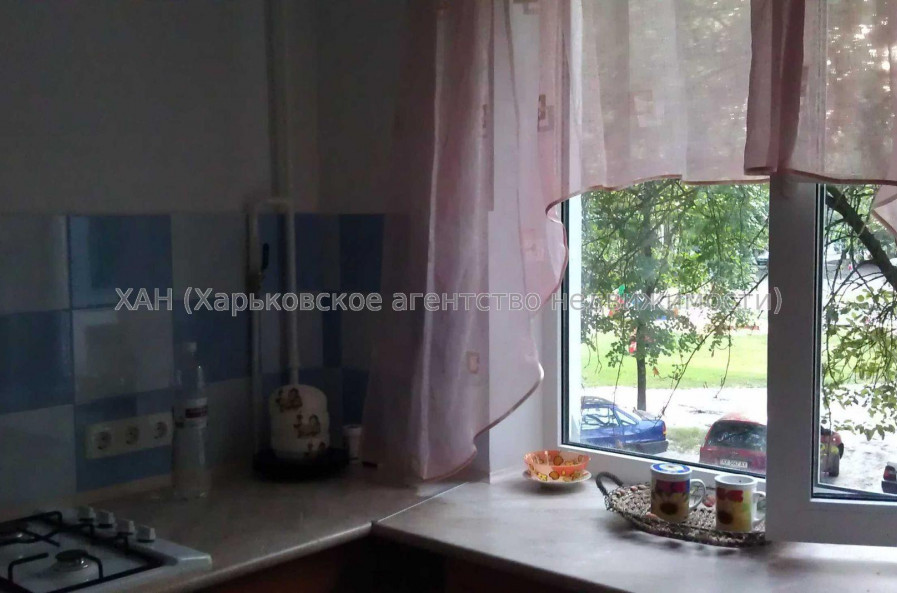 Продам квартиру, Бригады Хартия ул. , 1  ком., 33 м², капитальный ремонт 
