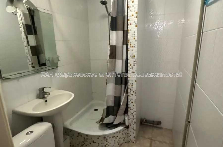 Продам квартиру, Бригады Хартия ул. , 1  ком., 33 м², капитальный ремонт 