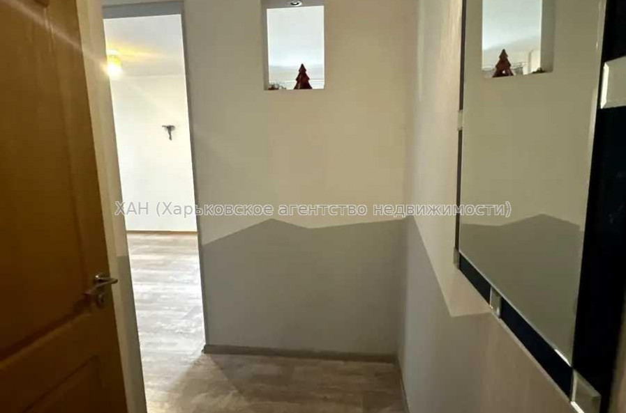 Продам квартиру, Бригады Хартия ул. , 1  ком., 33 м², капитальный ремонт 