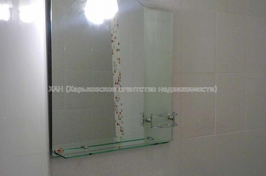 Продам квартиру, Бригады Хартия ул. , 1  ком., 33 м², капитальный ремонт 