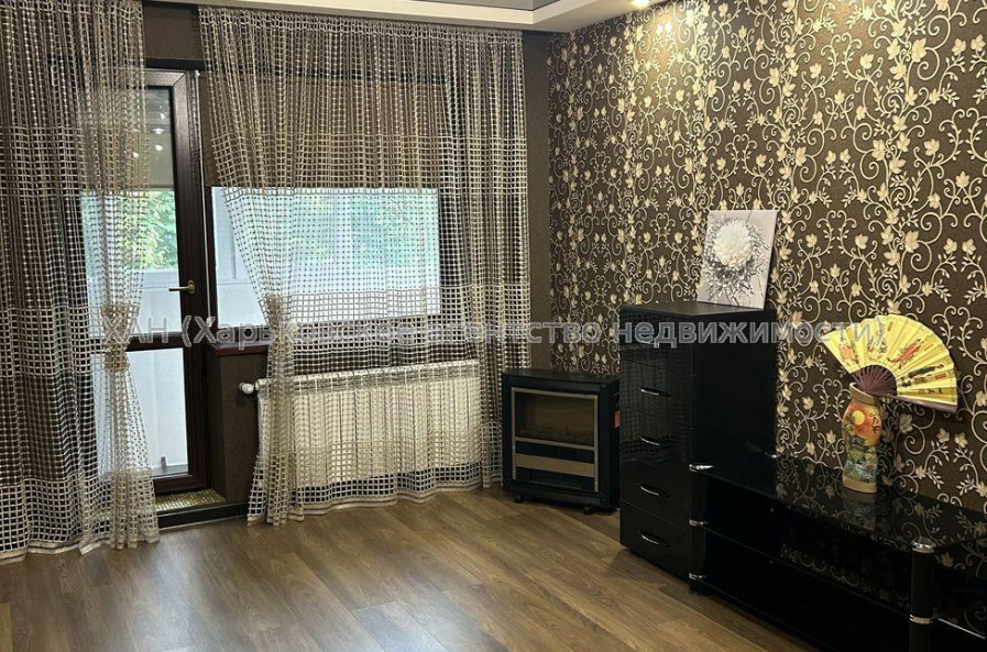 Продам квартиру, Непокоренных ул. , 2  ком., 45 м², авторский дизайн 