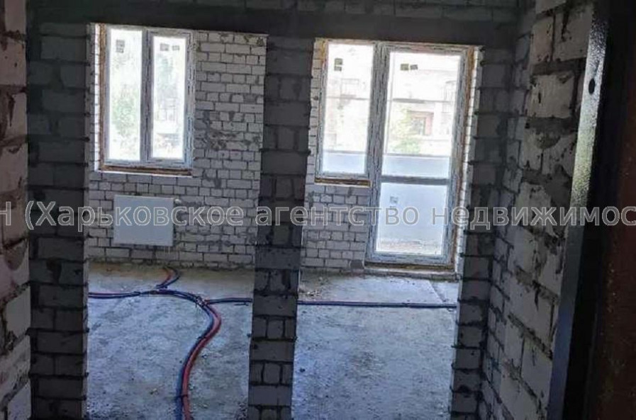 Продам квартиру, Мира ул. , 1  ком., 47 м², без внутренних работ 