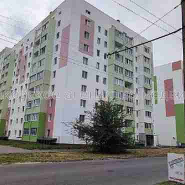 Продам квартиру, Мира ул. , 1  ком., 47 м², без внутренних работ 