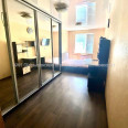 Продам квартиру, Матросова Александра ул. , 2 кім., 42 м², косметический ремонт 
