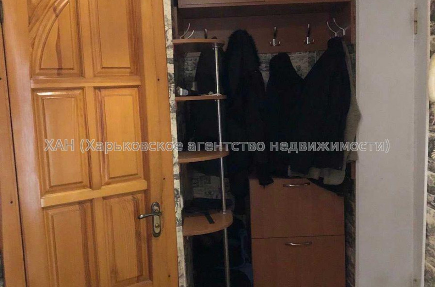 Продам квартиру, Клочковская ул. , д. 186Б , 2  ком., 44 м², косметический ремонт 