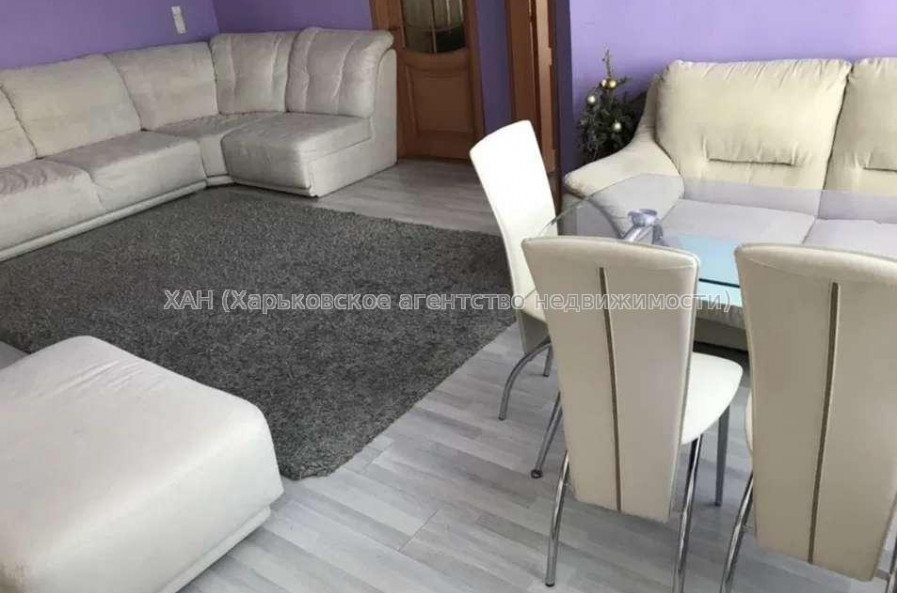 Продам квартиру, Мироносицкая ул. , 3 кім., 62.20 м², капитальный ремонт 
