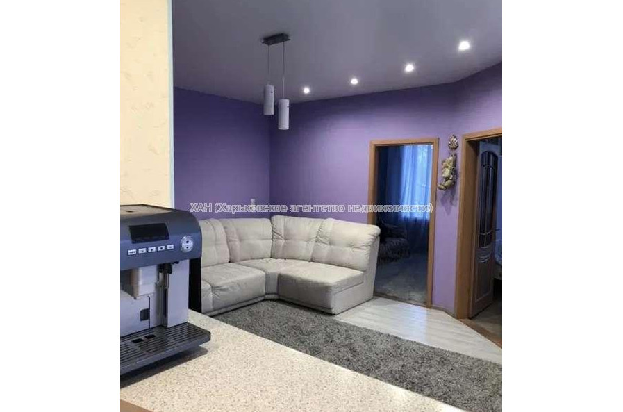 Продам квартиру, Мироносицкая ул. , 3 кім., 62.20 м², капитальный ремонт 