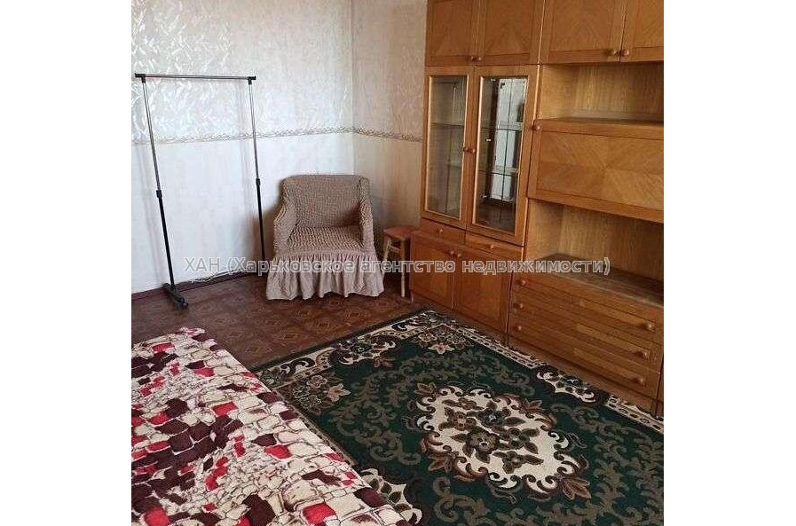 Продам квартиру, Леся Сердюка ул. , 1  ком., 33 м², косметический ремонт 