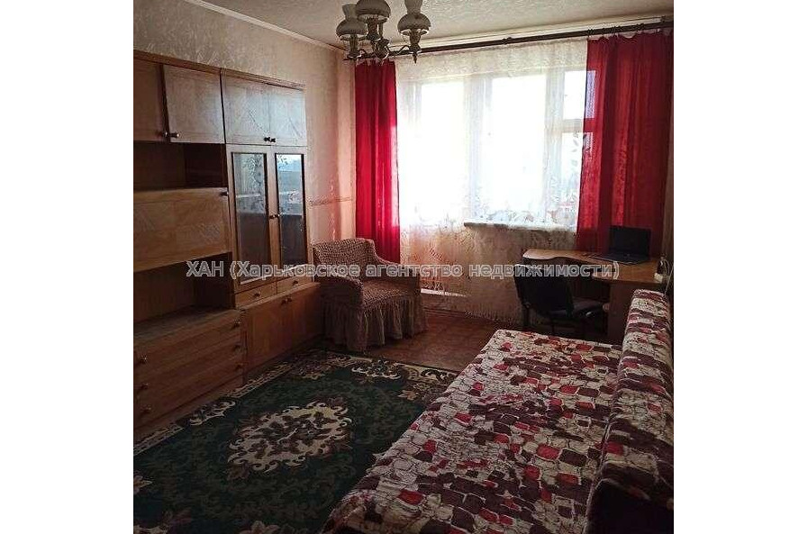 Продам квартиру, Леся Сердюка ул. , 1  ком., 33 м², косметический ремонт 